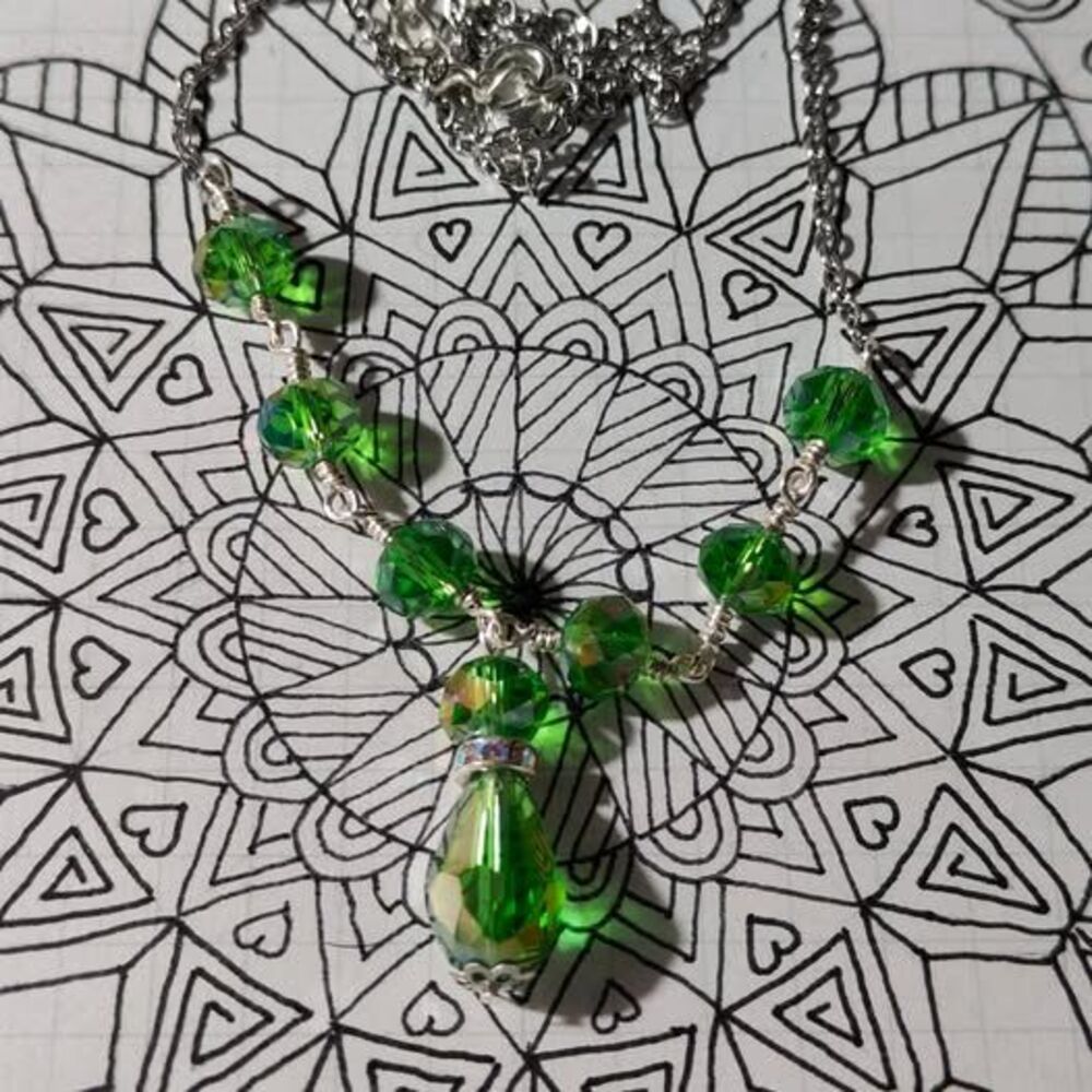 Peridot Colored Crystals Y Necklace